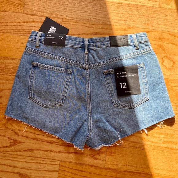 Cheeky Jean Short - Picture 4 of 4